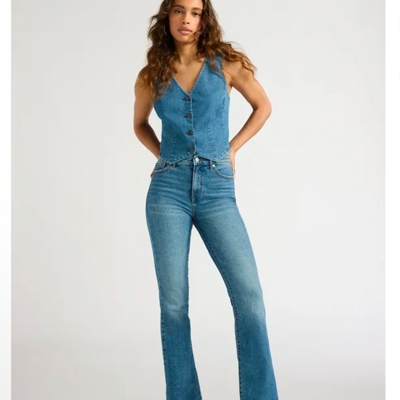 Sofia Jeans’ Denim Vest NWT - Picture 3 of 6